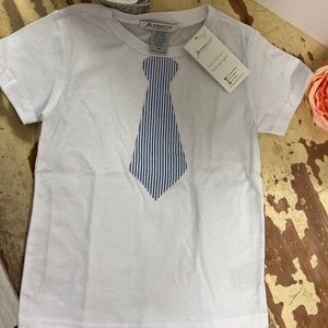 👔Boys White Tee w/Tie Appliqué 👕